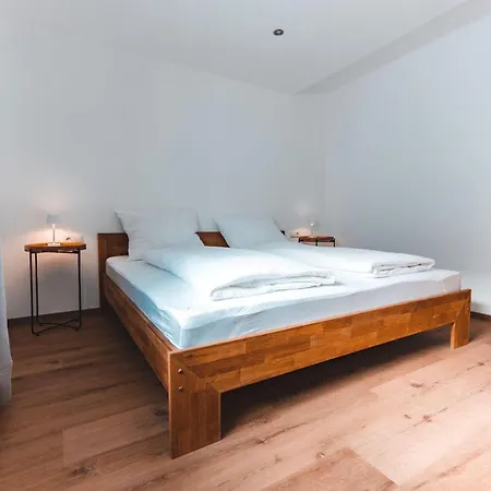 Sunny Mountain * مونستر