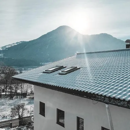 Sunny Mountain Apartment